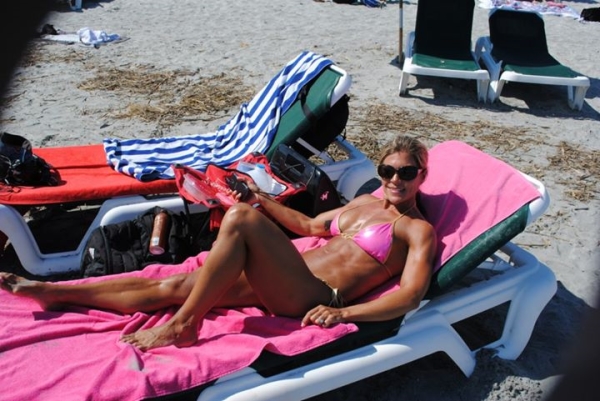 Cyberflexing.com Exclusive Interview With IFBB Pro Figure Competitor Tessa Wood Dilley