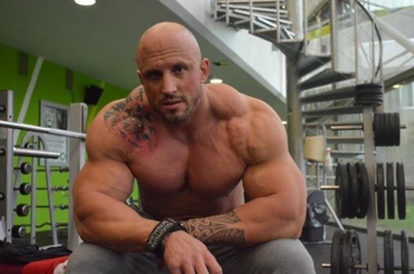 Cyberflexing.com Exclusive Interview With Musclemania Pro Bodybuilder Benjamin Radic