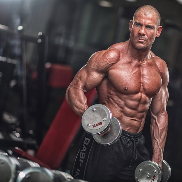 Cyberflexing.com Exclusive Interview With UKBFF Bodybuilder And Physique Coach Mark Coles
