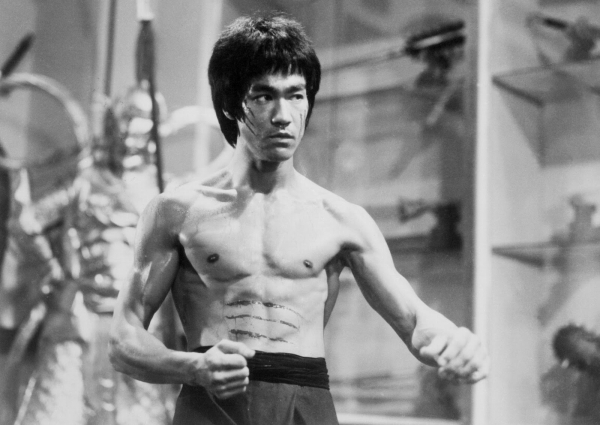 Bruce Lee: The Best Motivational Photos And Inspirational Quotes